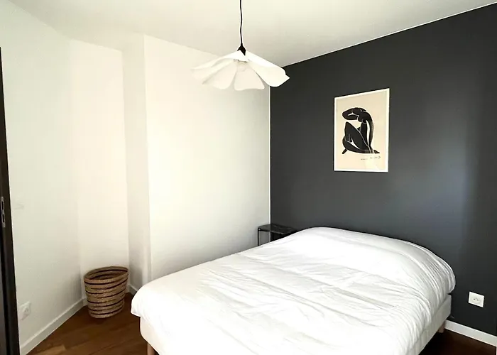 Appartement M025 Marquer Superbe T2 à *